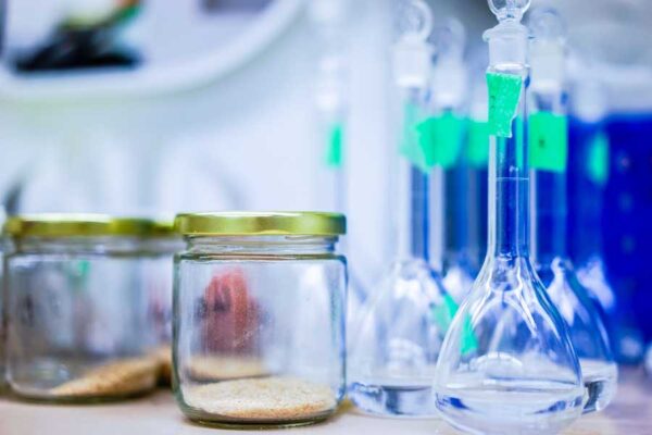 Muslim Contributions to STEM: Chemistry