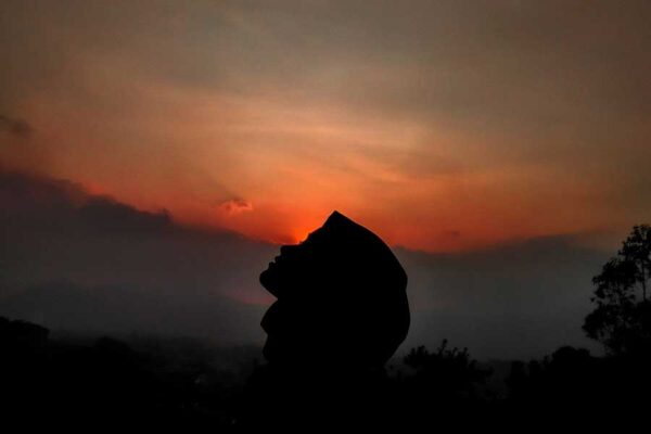 Sabr: Achieving Closeness to Allah, Spiritual Growth, and Inner Peace