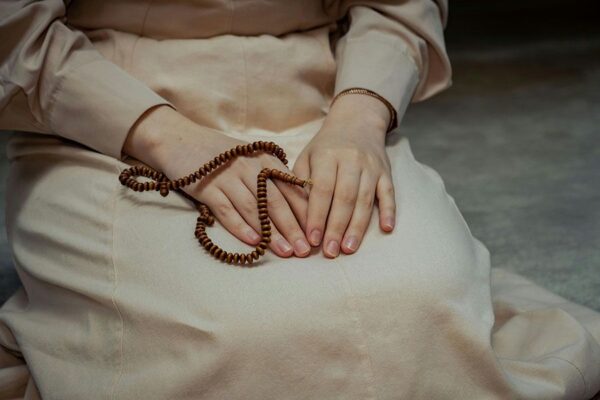 Dhikr: Five Ways to Develop a Connection to Allah (SWT) 
